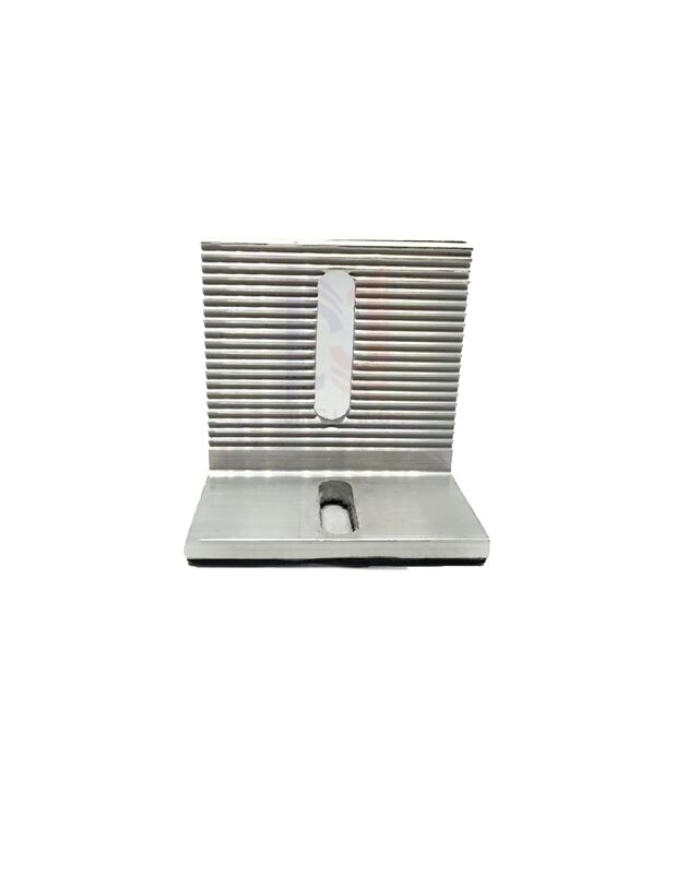 Soporte anticorrosivo y personalizado para sistema de soporte de fachada